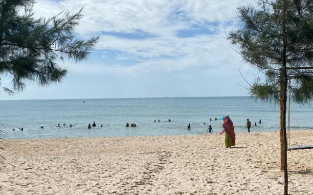 Kega Lighthouse Resort