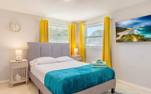 Tropical Paradise in Largo