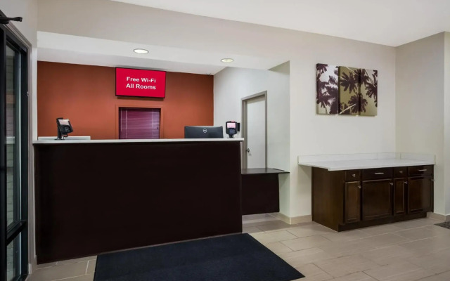 Red Roof Inn & Suites Thomasville