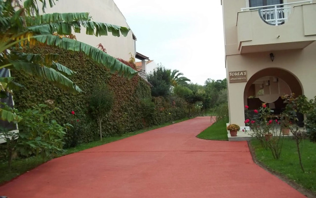 Toulas Apartments