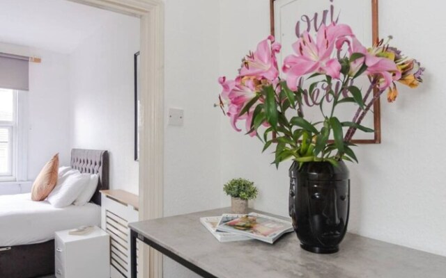 Quiet 2 Bedroom Flat in Peckham Rye