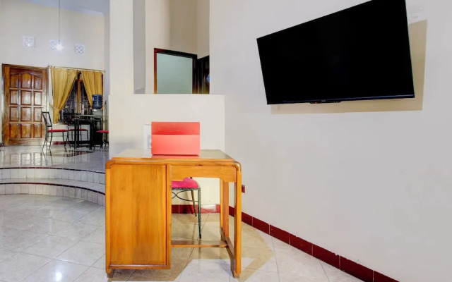 OYO 94003 Anjuk Ladang Homestay