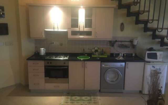 Stunning 8 bed Penthouse in Altinkum ,didim