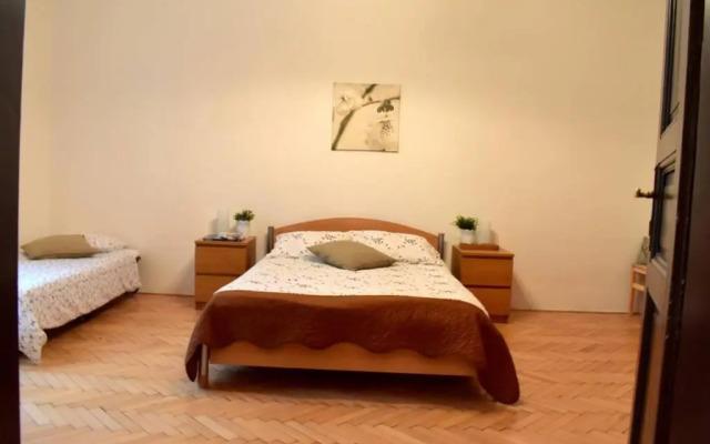 AIRSTAY PRAGUE - 3 BEDROOM residence with SAUNA