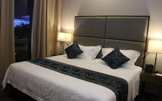 Golden Phoenix Hotel - Manila