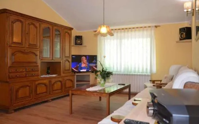 Holiday home in Tinjan/Istrien 10008