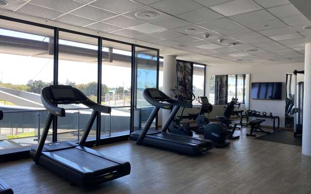 Radisson Hotel and Convention Centre OR Tambo Airport