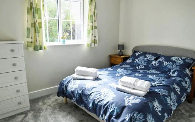 3Bd Gem In The Heart Of Barnetby Le Wold