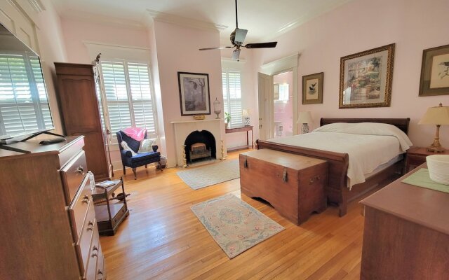 Fairfax Bed and Breakfast