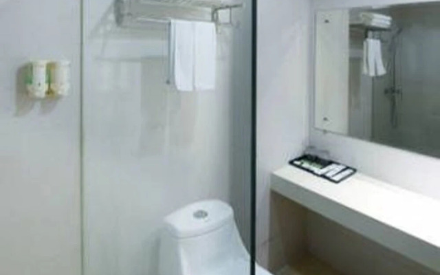 Hongyang Business Hotel