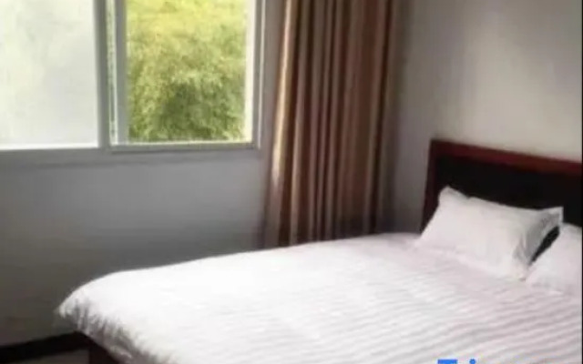 Tiantangzhai Xuri Hotel