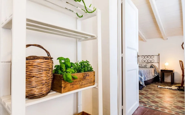 Charming Apartment in Catania Near Castle Ursino