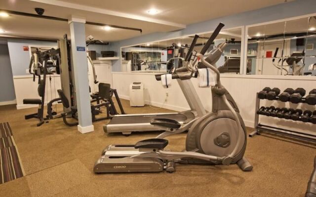 Edgewater Beach Resort, a VRI resort