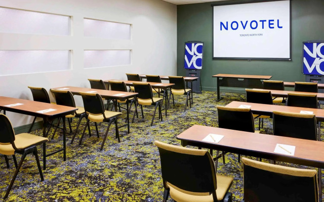 Novotel Toronto North York