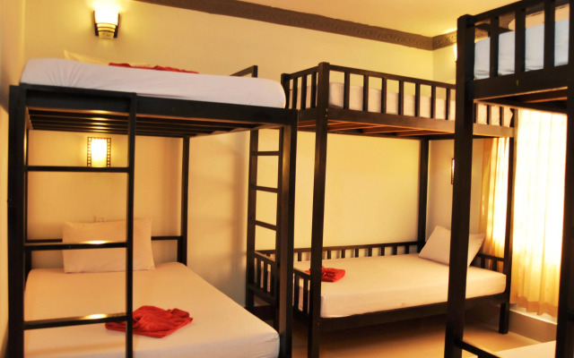 Tropical Breeze Guesthouse