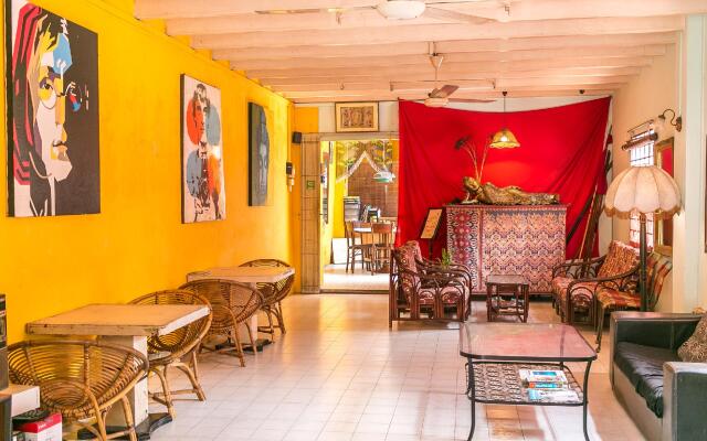 Voyage Home and Guesthouse