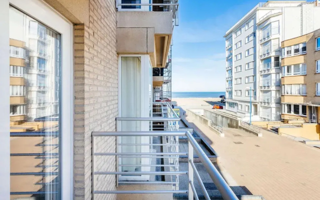 Apartment in Koksijde Near Sea Dike