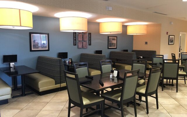 Holiday Inn Statesboro-University Area by IHG