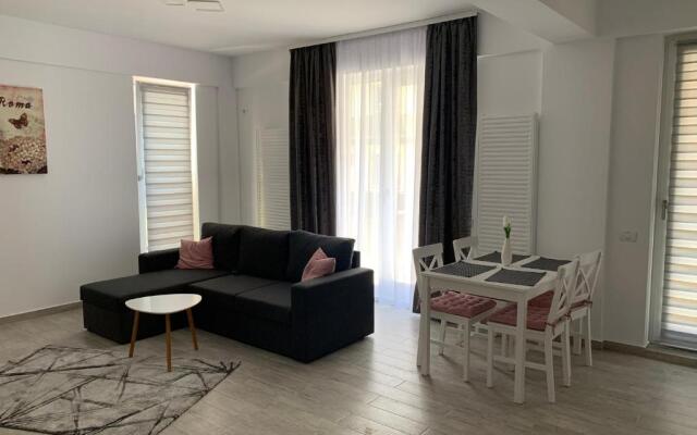 COSTIN APARTMENTS C&C Residence