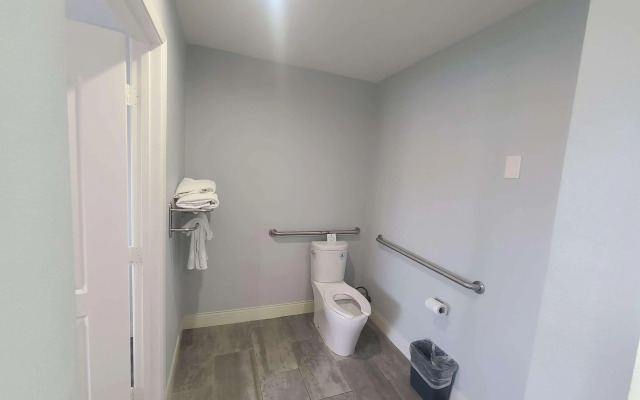 Best Western Orange Plaza