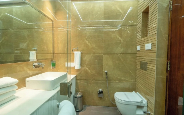 Gajraula Sukhdev Dhaba & Resort