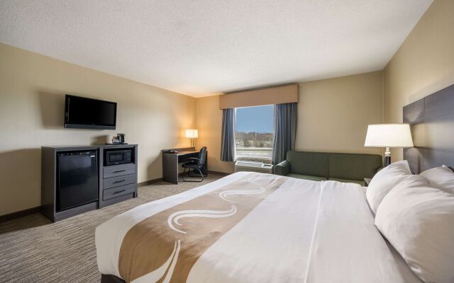 Quality Inn And Suites Fishkill South Near I-84