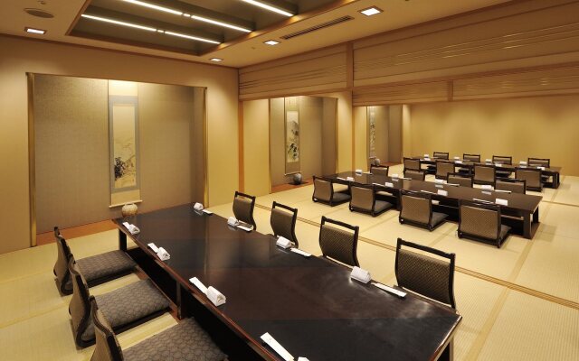 Palace Hotel Tachikawa