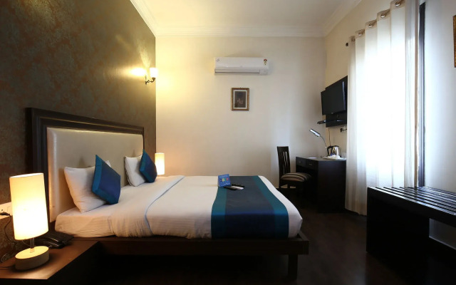 Stallen Suites Nehru Place by FabHotels