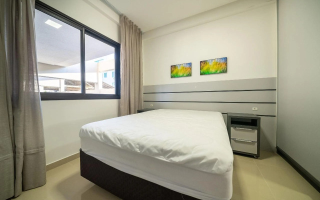 156 - Lindo apartamento a 50mts do mar em Canto Grande