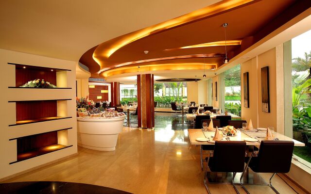 Flora Airport Hotel and Convention Centre Kochi