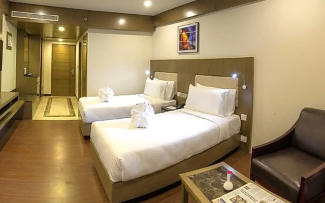Hotel Benzz Park Vellore