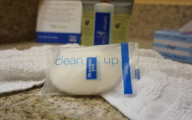 Clarion Pointe Marshall