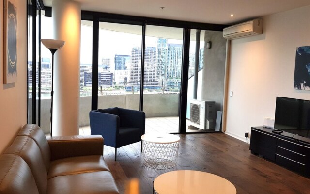 Docklands 1201p 2bed 1bath Water View