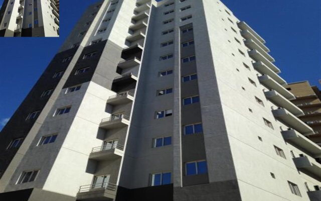 Riviera Apartment Salmiya