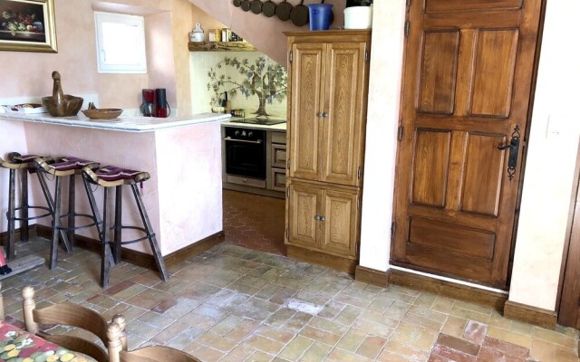 Villa With 3 Bedrooms in Saint-martin-de-pallières, With Wonderful Mou