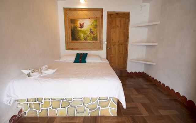 Eco Hotel Uxlabil Atitlan