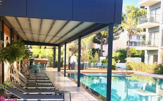 Juglans Suites