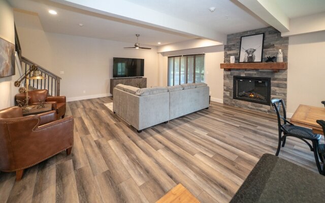 Reunion Lodges at Thousand Hills