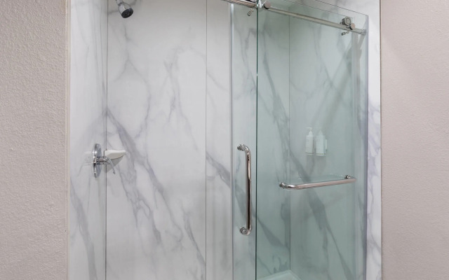 Days Inn by Wyndham Lincoln