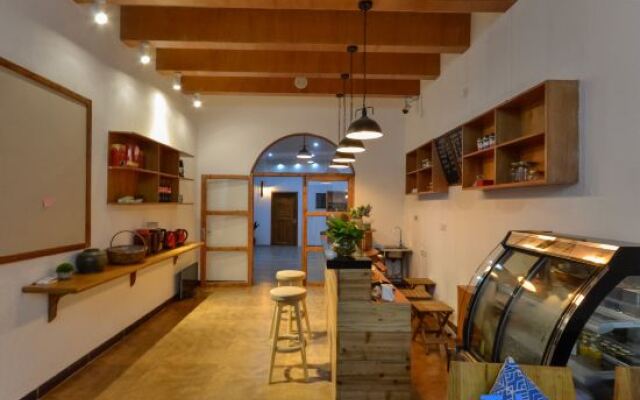 Floral Hotels Time Inn