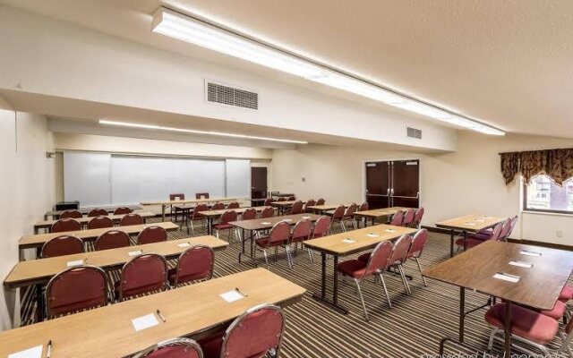 Clarion Inn & Suites