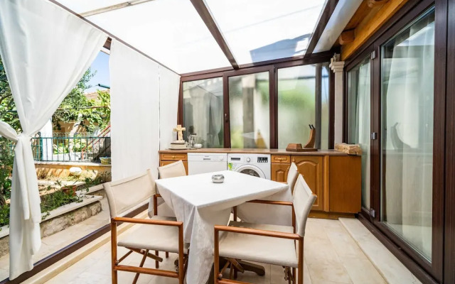 Apartment & Room Sunset Beach