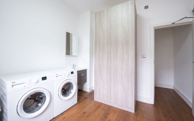 Bayswater by CAPITAL