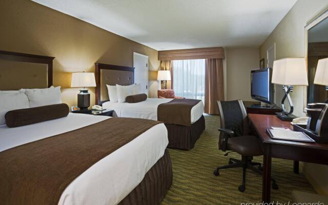 Crowne Plaza Hotel Jacksonville Airport/I-95N, an IHG Hotel