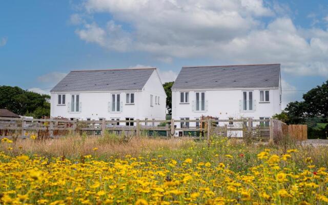 The Woodland Collection, 10 mins from beaches
