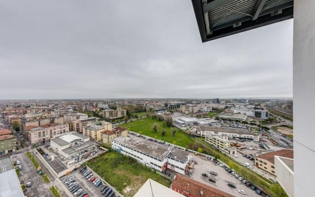 Sky Tower Suite