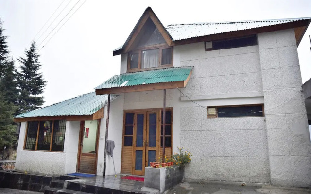 OYO 10636 Hotel The Himalayan Bliss