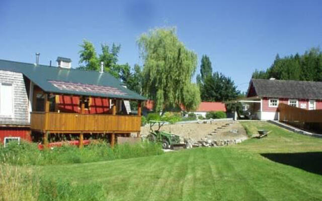 Red Barn Lodge