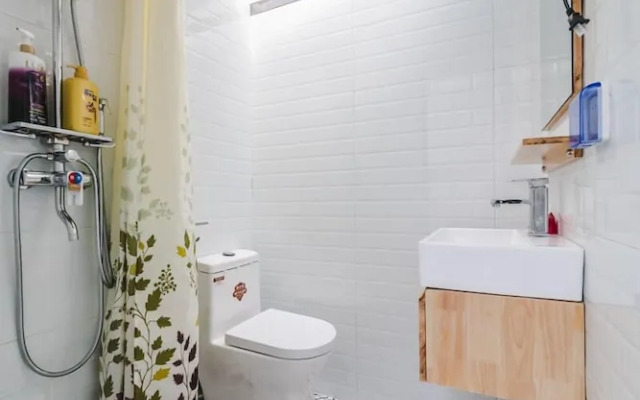 Cozy Apartment Best Location 506