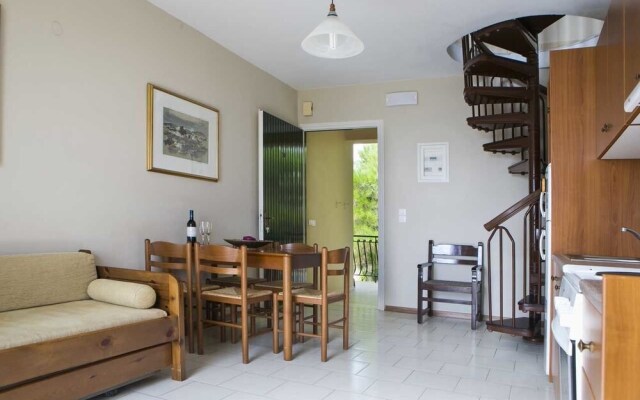 Irena Studios And Apartments